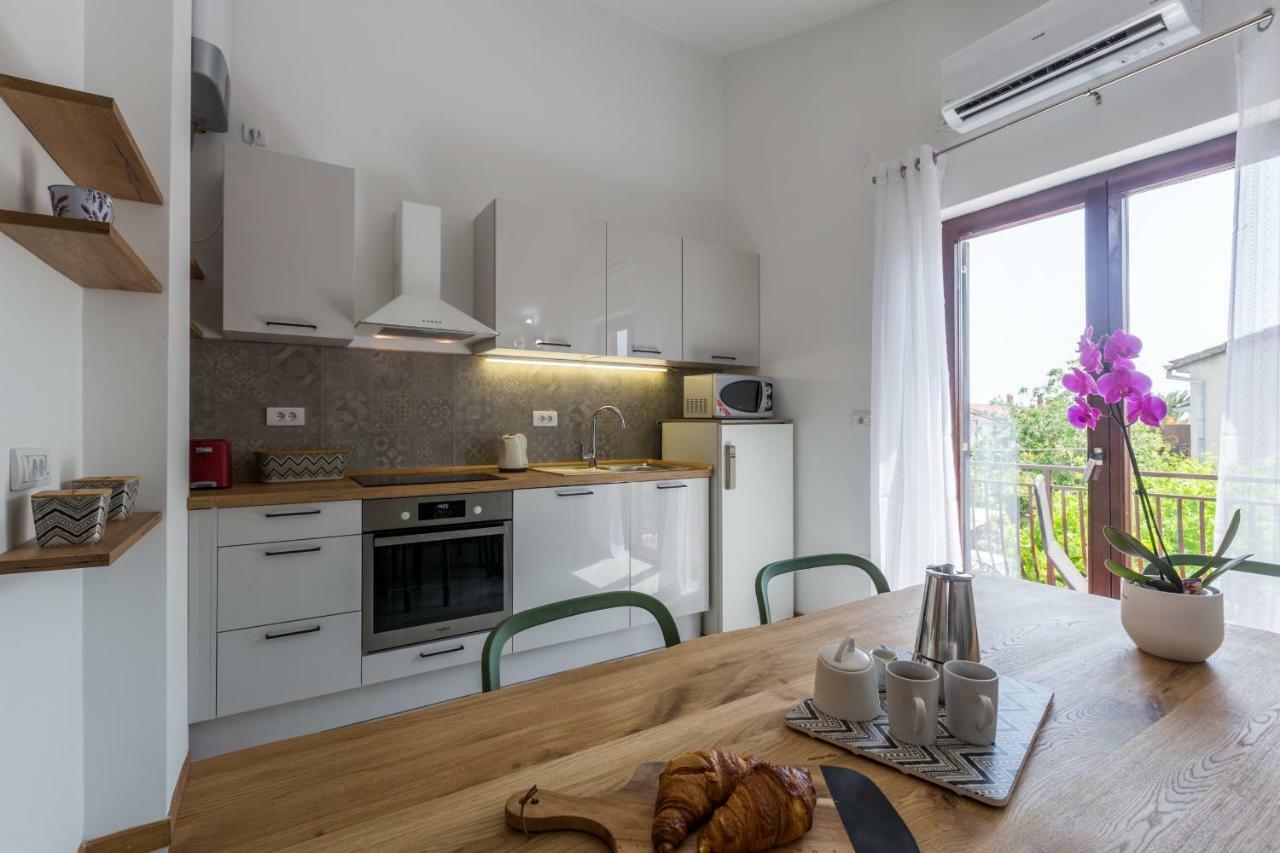 Apartment Lungera PUY Eksteriør bilde