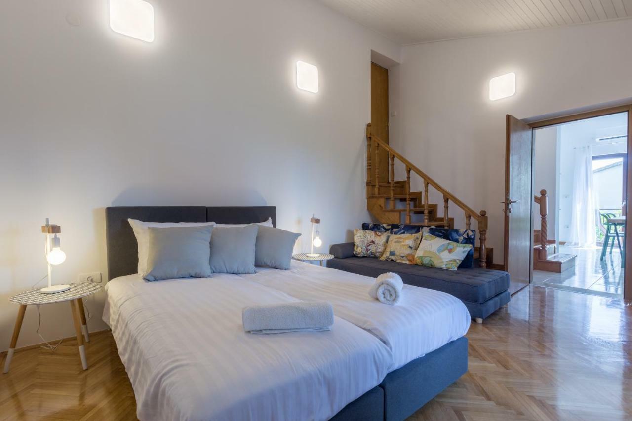 Apartment Lungera PUY Eksteriør bilde